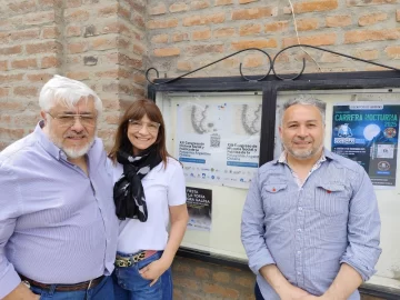 Grupo Contraviento, presente en el XIII Congreso de Historia Social y Política de la Patagonia Argentina-Chilena Grupo Contraviento, presente en el XIII Congreso de Historia Social y Política de la Patagonia Argentina-Chilena