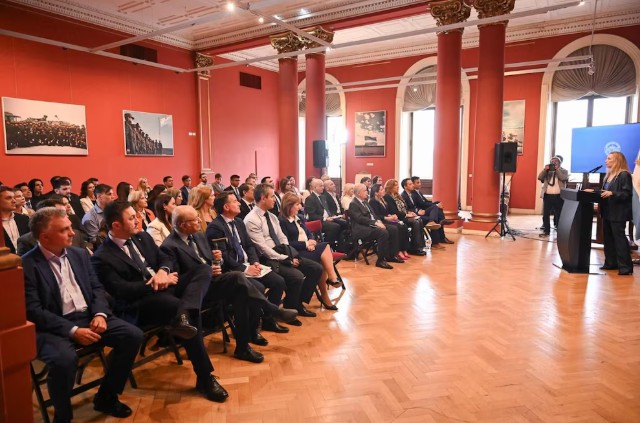 Jairo Guzmán en Casa Rosada: “La reunión trató sobre cómo se va a organizar el trabajo parlamentario el año que viene”