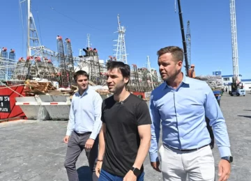 “Nacho” Torres retiró el proyecto de aumento de permisos de pesca “Nacho” Torres retiró el proyecto de aumento de permisos de pesca