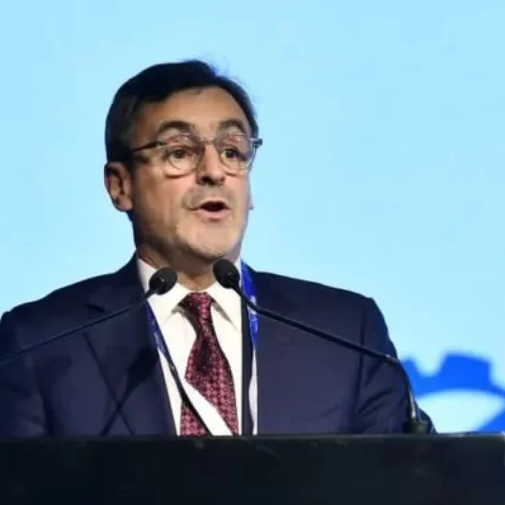 La UIA debatirá sobre competitividad, sistema tributario y reforma laboral La UIA debatirá sobre competitividad, sistema tributario y reforma laboral