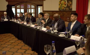 Impulso a las inversiones: Santa Cruz abre el camino a nuevos financiamientos en Toronto