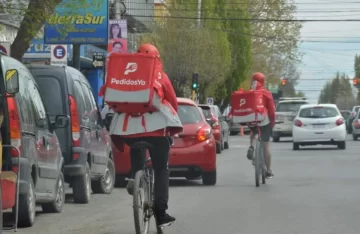 Violenta agresión a un repartidor en Río Gallegos: lo golpearon y amenazaron mientras trabajaba Violenta agresión a un repartidor en Río Gallegos: lo golpearon y amenazaron mientras trabajaba