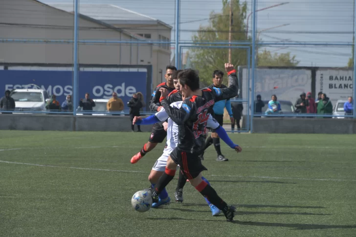 Torneo Regional Federal Amateur: UPP y Atlético San Julián empataron 0–0 bajo ráfagas de 90 km/h en Río Gallegos