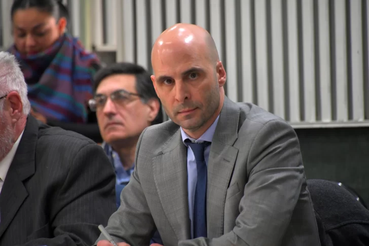  Fernando Basanta, el pasado lunes 3 de noviembre, en el marco del Juicio Político en su contra. (Foto: José Silva/La Opinión Austral).