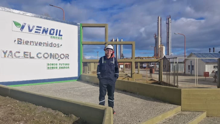  Enzo Trujillo se incorporó como joven profesional a Venoil.