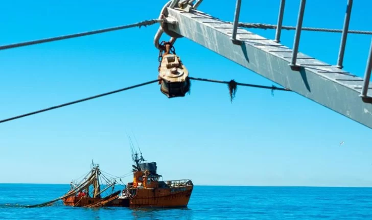 Ignacio Torres quiere una “ficha limpia” para tener permisos de pesca en Chubut