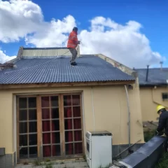 Voladuras de techo y cables caídos: hubo 50 intervenciones en Río Gallegos