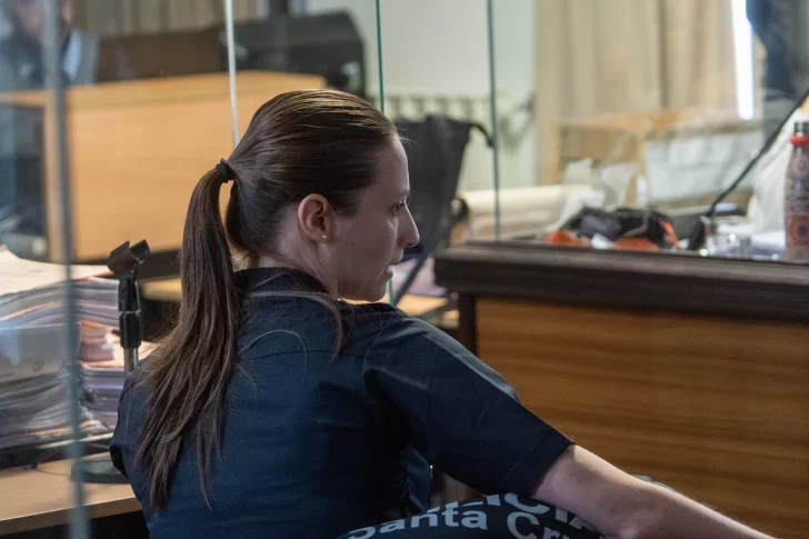  La especialista Dahiana Ismach durante su exposición. FOTO: LEANDRO FRANCO/ LA OPINIÓN AUSTRAL