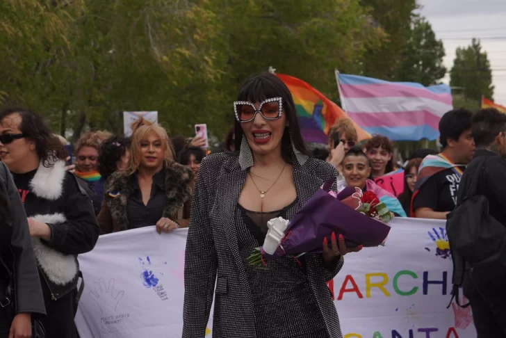 “La Cuerpo” presente en la Marcha del Orgullo LGBT en Río Gallegos: “Es muy importante”, dijo a La Opinión Austral
