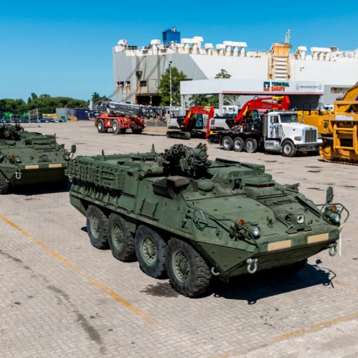Llegaron a la Argentina los primeros blindados Stryker 8×8: fueron adquiridos en Estados Unidos para modernizar el Ejército Llegaron a la Argentina los primeros blindados Stryker 8×8: fueron adquiridos en Estados Unidos para modernizar el Ejército