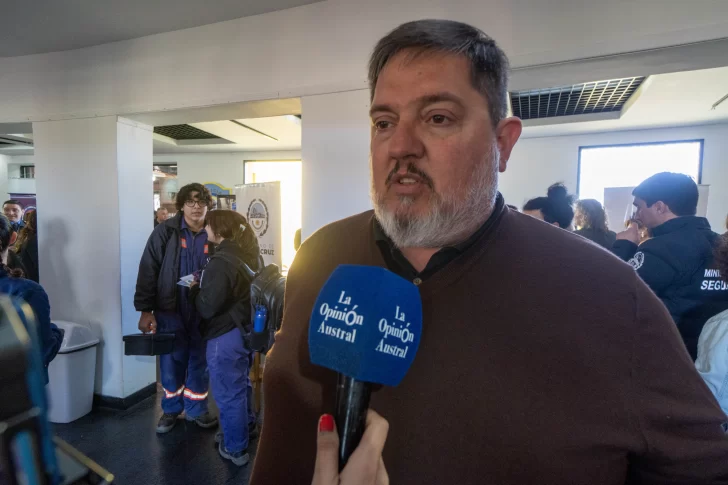  Ministro de Trabajo, Ezequiel Verbes en dialogo con La Opinión Austral. FOTOS: LEANDRO FRANCO/ LA OPINIÓN AUSTRAL