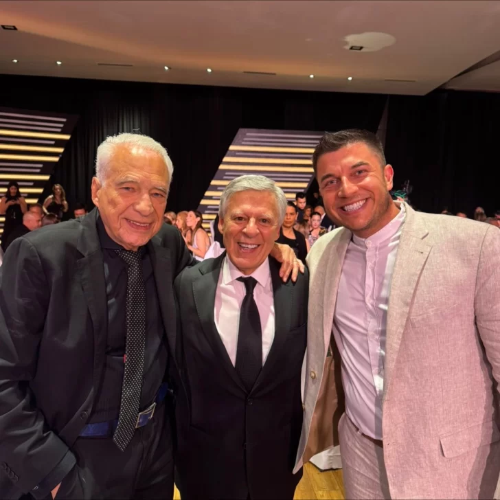  Alberto Cormillot, Daniel López Rosseti y Uriel Nemi en los Premios Martín Fierro de la Salud.