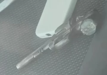 Detuvieron a un conductor que circulaba armado y a toda velocidad en Comodoro