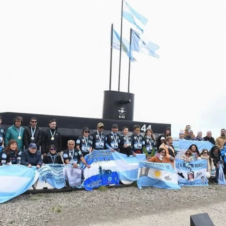 En conmemoración al ARA San Juan, realizarán ultramaratón desde El Calafate hasta Río Gallegos En conmemoración al ARA San Juan, realizarán ultramaratón desde El Calafate hasta Río Gallegos