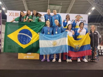 Río Gallegos en la Selección de natación: Dana García tres medallas; Joaquín Zuleta octavo en la primer jornada Río Gallegos en la Selección de natación: Dana García tres medallas; Joaquín Zuleta octavo en la primer jornada