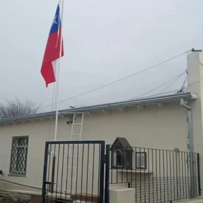 Voto obligatorio por primera vez en Chile: comenzó la histórica elección presidencial Voto obligatorio por primera vez en Chile: comenzó la histórica elección presidencial