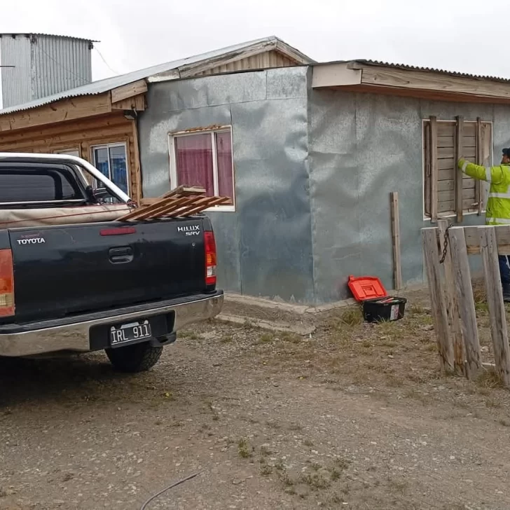 Efectivos de la Policía Caminera asistieron a un vecino que tenía complicaciones a raíz del temporal Efectivos de la Policía Caminera asistieron a un vecino que tenía complicaciones a raíz del temporal