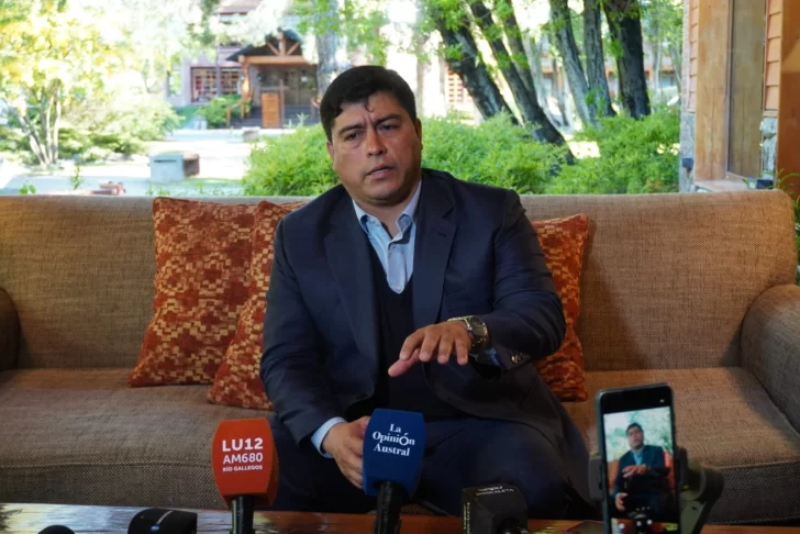  Vidal adelantó que la ley de incentivo busca extender la vida productiva de los campos maduros. FOTO: LEANDRO FRANCO/LA OPINIÓN AUSTRAL.