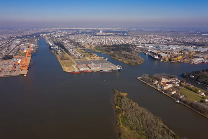 Funcionarios de Santa Cruz y Chubut disertarán en una jornada sobre puertos y comercio exterior en La Plata