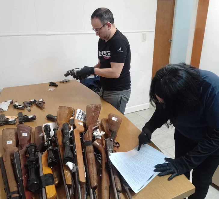 Clasificaron y trasladaron más de un centenar de armas secuestradas en Santa Cruz para su destrucción