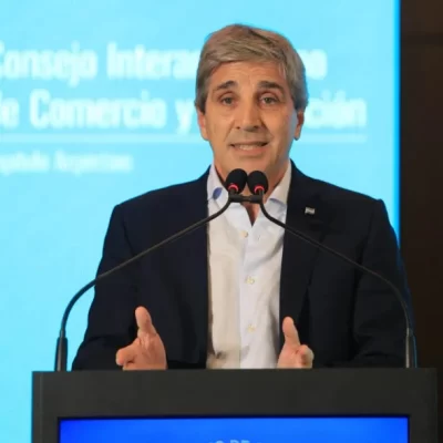 Caputo pedirá a los industriales que aceleren inversiones y anticipará las reformas laboral e impositiva Caputo pedirá a los industriales que aceleren inversiones y anticipará las reformas laboral e impositiva