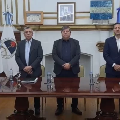 Santa Cruz oficializa la adjudicación de las áreas petroleras cedidas por YPF en el norte de la provincia Santa Cruz oficializa la adjudicación de las áreas petroleras cedidas por YPF en el norte de la provincia