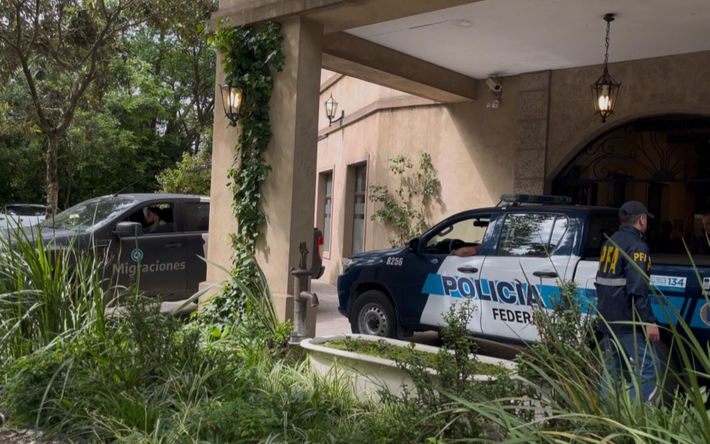 Migraciones expulsó de Argentina a dos ciudadanos chilenos con antecedentes delictivos internacionales