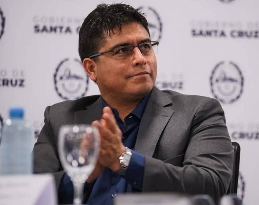  El gobernador de Santa Cruz, Claudio Vidal. Foto: Gobierno de Santa Cruz.
