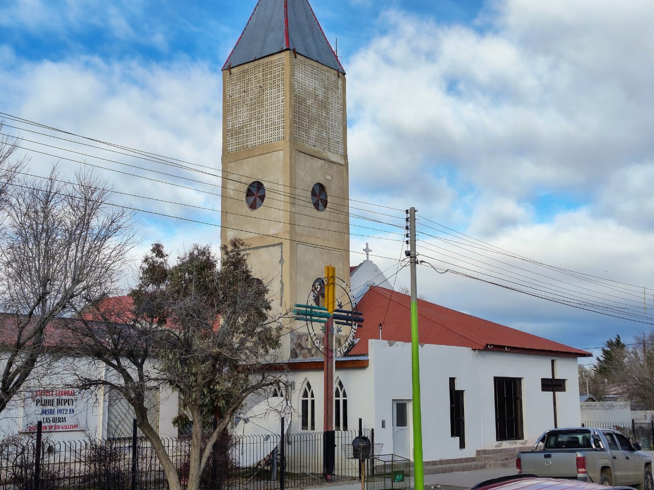 Las celebraciones serán el sábado 29 a las 19:00 en la Capilla Niño Jesús; el domingo 30 a las 11:00 en la Parroquia San José y a las 19:00 en la Capilla Virgen del Rosario.