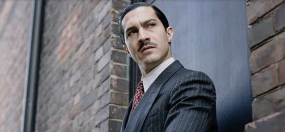 El Chino Darín protagoniza la nueva serie de Netflix ambientada en la Segunda Guerra Mundial