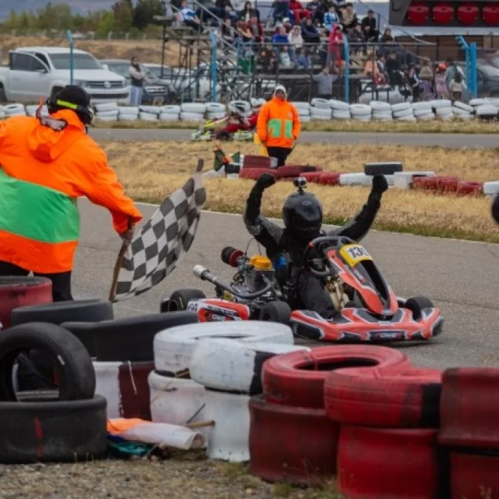 Se corre la anteúltima fecha del torneo de karting Se corre la anteúltima fecha del torneo de karting
