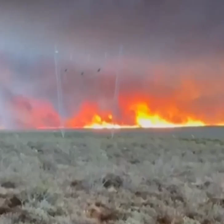 Incendios en Chubut: dos focos activos por caída de rayos entre Ruta 3 y Ruta 8