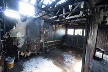 Solicitan donaciones tras el incendio voraz que arrasó con una casa completa en Río Gallegos