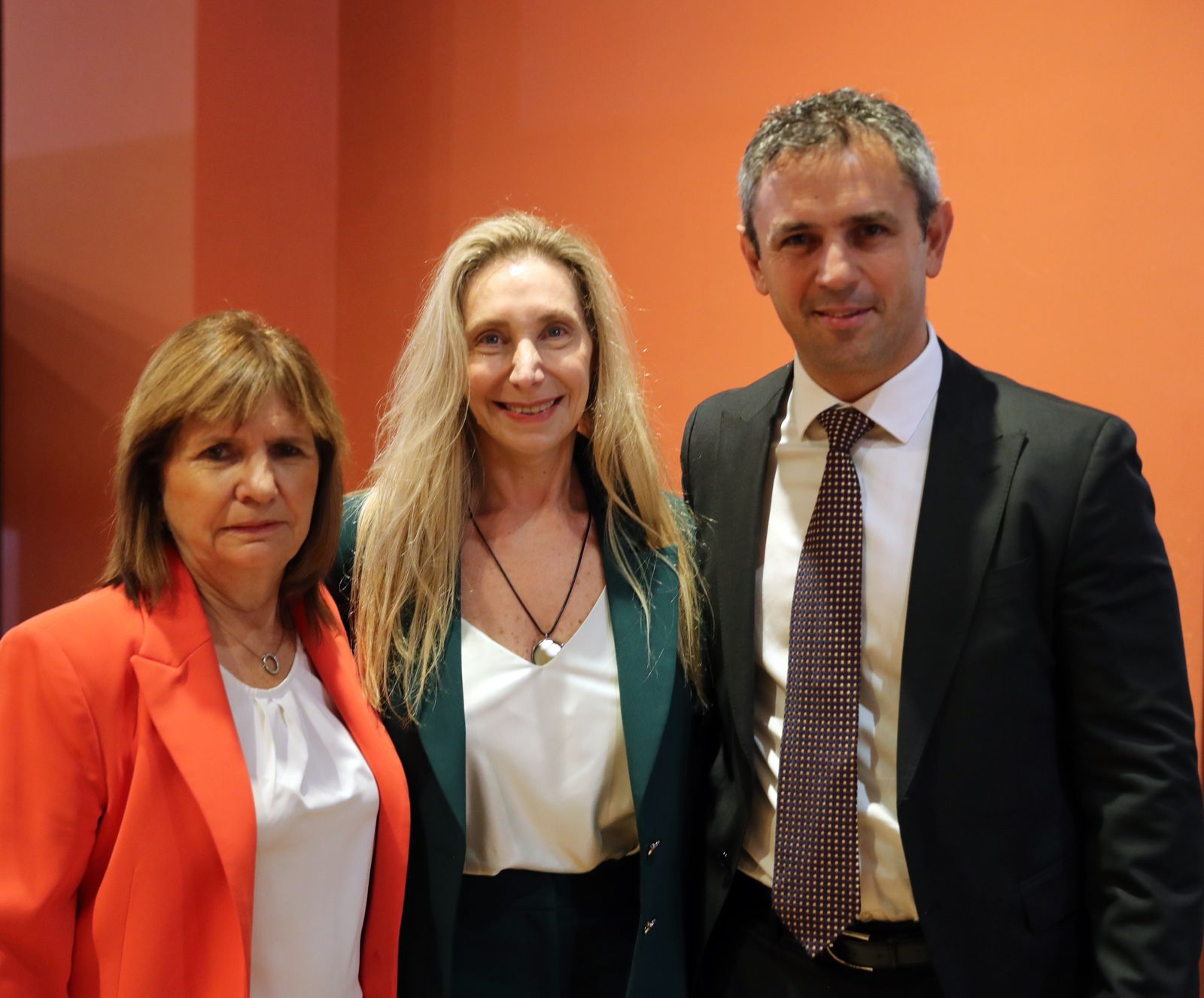 Javier Milei recibió a diputados y senadores de La Libertad Avanza y el PRO en Casa Rosada