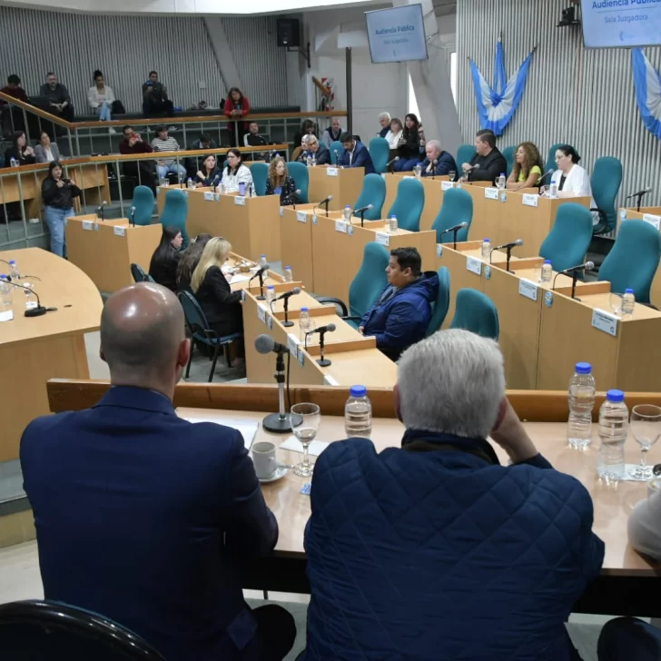 El veredicto completo del juicio político a Fernando Basanta, vocal del Tribunal Superior de Justicia de Santa Cruz El veredicto completo del juicio político a Fernando Basanta, vocal del Tribunal Superior de Justicia de Santa Cruz