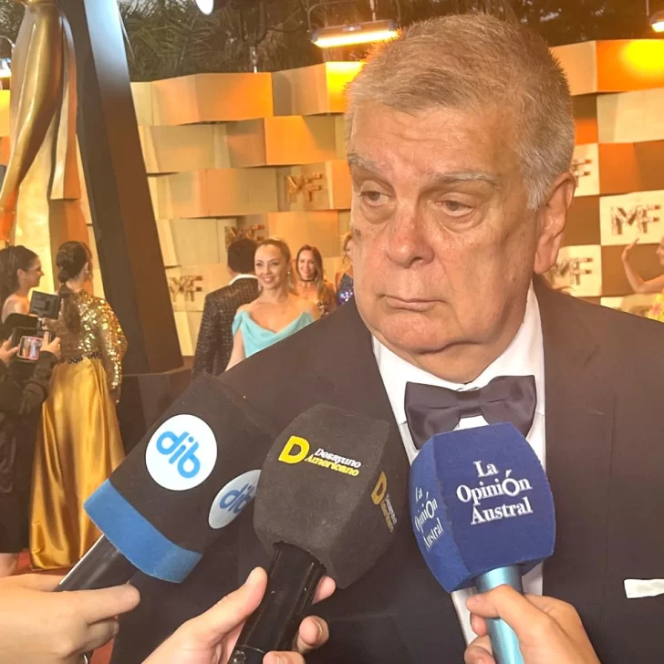 Luis Ventura habló con La Opinión Austral en los Martín Fierro de Cable: “Se viene el de fútbol” Luis Ventura habló con La Opinión Austral en los Martín Fierro de Cable: “Se viene el de fútbol”