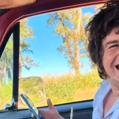 El “Milei chacarero”: el joven entrerriano que se volvió viral por su parecido con Javier Milei
