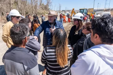 Othar Macharashvili: “Estamos avanzando con una obra fundamental para la zona sur de Comodoro” Othar Macharashvili: “Estamos avanzando con una obra fundamental para la zona sur de Comodoro”