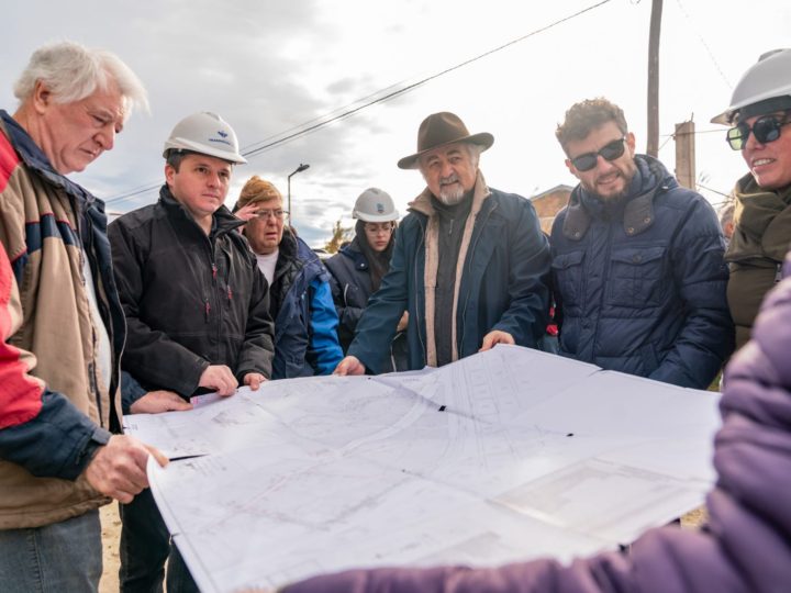 Comodoro Rivadavia: la gestión de Othar Macharashvili invirtió más de $4.800 millones en obras de gas y cloacas que mejoraron la vida de 4.000 familias