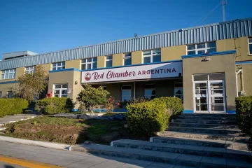 Polémica en Chubut por el acuerdo millonario con Red Chamber y los permisos de pesca excepcionales Polémica en Chubut por el acuerdo millonario con Red Chamber y los permisos de pesca excepcionales