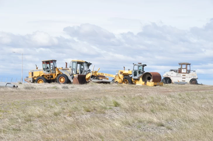 recorrida-austral-construcciones-toma-de-posesion-obrador-claudio-vidal-gustavo-sivori-nadia-richi-JP-1-728x485 recorrida-austral-construcciones-toma-de-posesion-obrador-claudio-vidal-gustavo-sivori-nadia-richi-JP-1-728x485