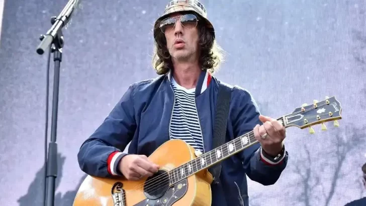 Richard Aschcroft sorprendió a los fans de Oasis en River al cantar “Bitter Sweet Symphony”