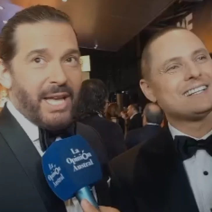 “Fer“ Piaggio y Lío Pecoraro en los Martín Fierro de Cable: “Acá estamos junto al pueblo, como dice Crónica” “Fer“ Piaggio y Lío Pecoraro en los Martín Fierro de Cable: “Acá estamos junto al pueblo, como dice Crónica”