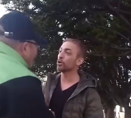 VIDEO. Un funcionario judicial de Caleta Olivia se negó a un control de alcoholemia y amenazó a la policía