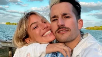 Ricky Montaner cumplió años y despejó rumores de ruptura con Stefi Roitman: “Cásate conmigo otra vez”