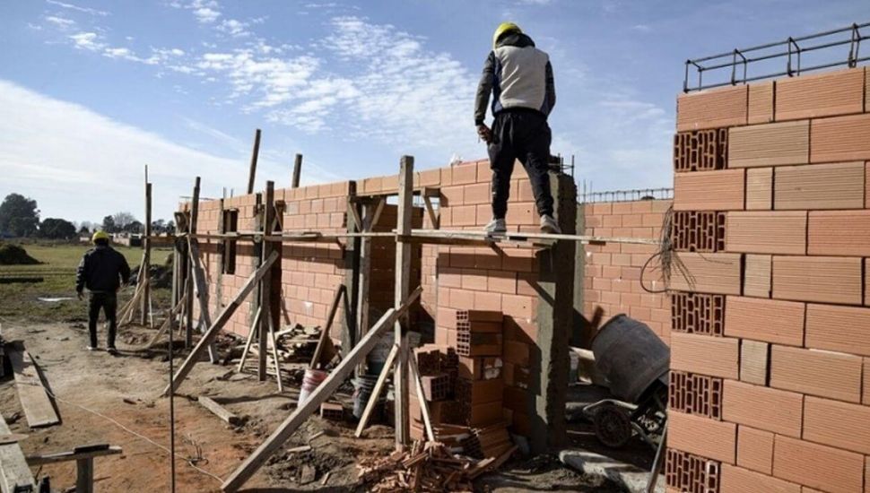  En el sector de la construcción se registra un alto nivel de empleo informal.