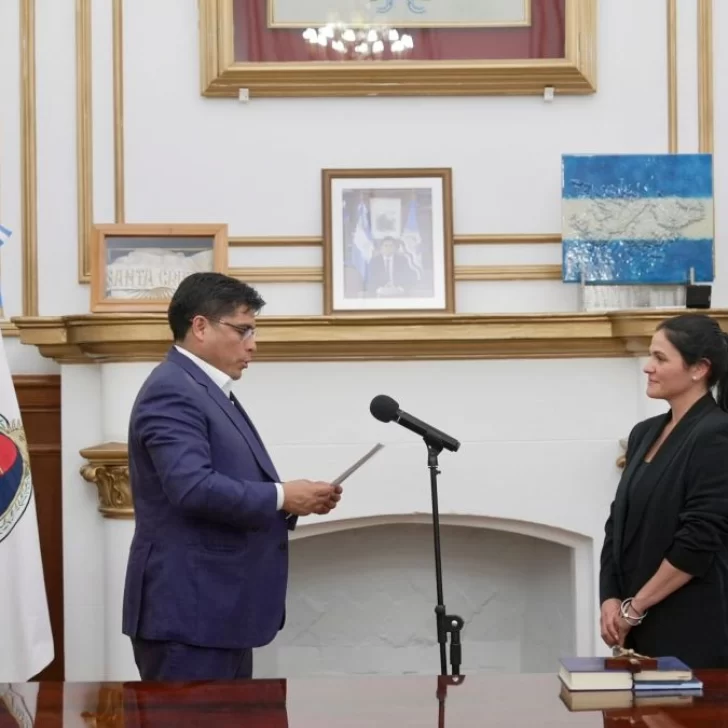 Claudio Vidal reafirmó su rumbo político y anticipó más cambios en el gabinete provincial Claudio Vidal reafirmó su rumbo político y anticipó más cambios en el gabinete provincial