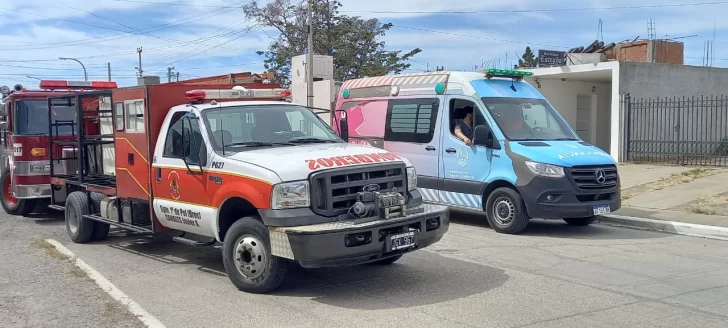 Hallaron a una mujer sin vida en el incendio de una casa e investigan si se trató de un femicidio