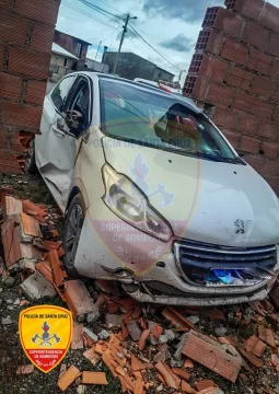 Choque en 28 de Noviembre: una persona fue trasladada al hospital Choque en 28 de Noviembre: una persona fue trasladada al hospital