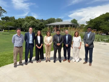 El gobernador Claudio Vidal impulsa el fortalecimiento de la educación pública El gobernador Claudio Vidal impulsa el fortalecimiento de la educación pública